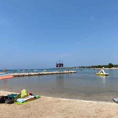 M & M, Schoene Nur 200m Vom Apartmán