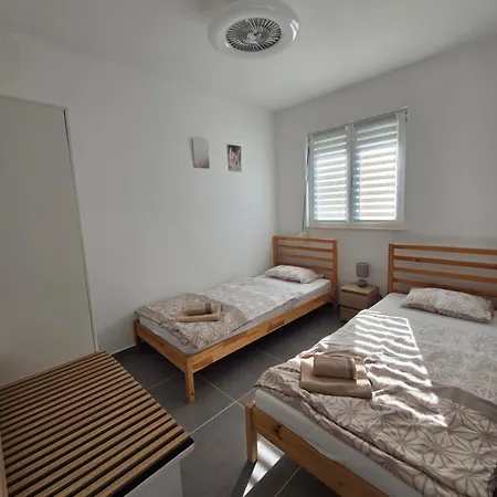 Apartment M & M, Schoene Nur 200m Vom Zaton (Zadar)